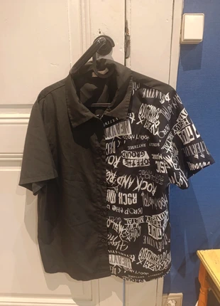 Chemise Rock and Roll Romwe, marque: Romwe, état: Très bon état, taille: S / 36 / 8, 2,50 €, 3,33 € Protection acheteurs incluse