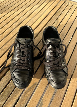 Ténis Tamanho 38 Prada, marque: Prada, état: Très bon état, taille: 38, 68,00 €, 72,10 € Protection acheteurs incluse