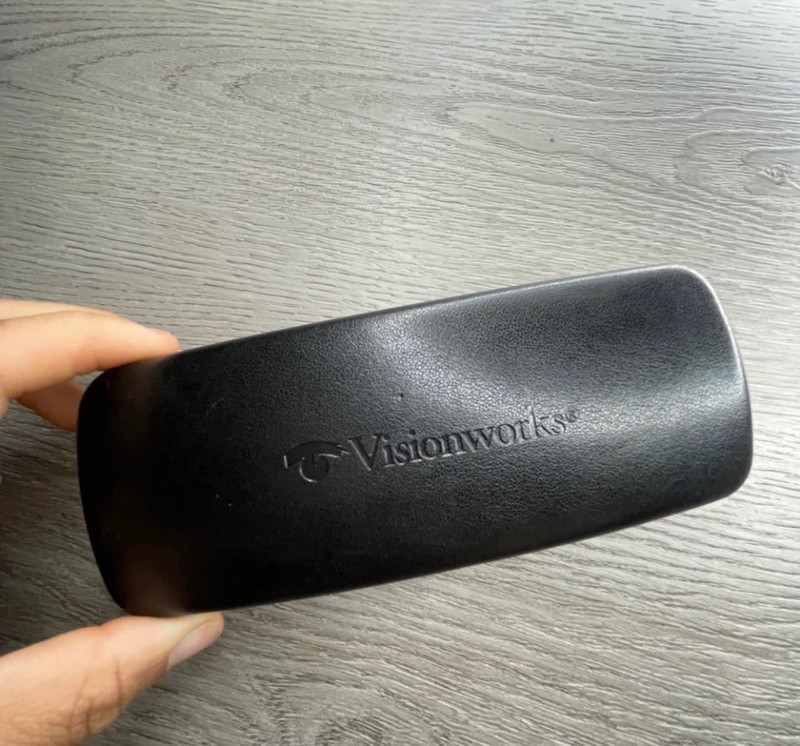 Visionworks Glasses Case 1