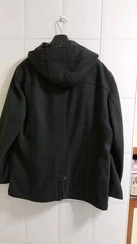 Comando abrigo su precio inicial pasa los 200 euros Vinted