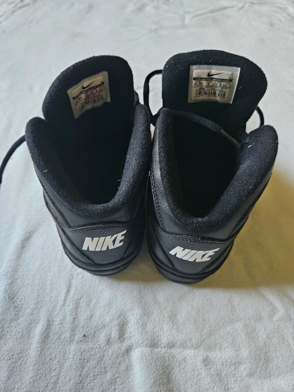 Nike AV pro 3 Size 3.5Y 4