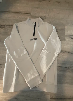 white quarter zip sweatshirt, brand: Garcia, condizioni: Nuovo senza cartellino, taglia: 14 anni / 164 cm, €7.00, €8.05 include la Protezione acquisti