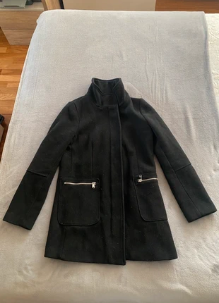 cappotto nero taglia m vintage con bottoni argento e collo alto, brand: Vintage Dressing, condizioni: Ottime, taglia: M / IT 42 / EU 38, €18.00, €19.60 include la Protezione acquisti