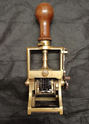 Timbro 1800, marque: Collezione, état: Neuf sans étiquette, 100,00 €, 105,70 € Protection acheteurs incluse