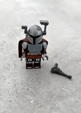 The Mandalorian beskar armor / le mandalorien armure beskar - star wars lego minifig, merk: Star Wars, staat: Nieuw zonder prijskaartje, maat: Universeel, € 5,00, € 5,95 inclusief Kopersbescherming