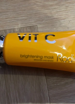 Rodial vit C brightening mask, merk: rodial, staat: Nieuw met prijskaartje, € 5,00, € 5,95 inclusief Kopersbescherming