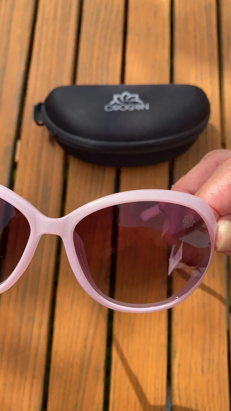 Lunettes rose claire neuve - photo numéro 3