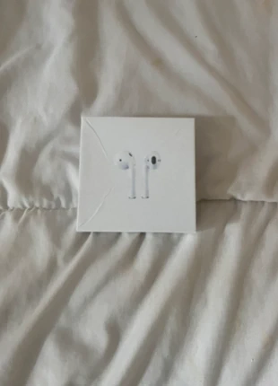 Airpod 1, merk: De, staat: Goed, € 5,00, € 5,95 inclusief Kopersbescherming