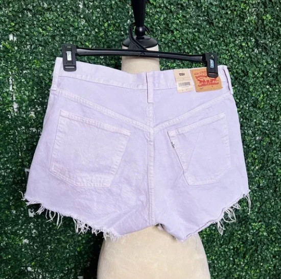 NWT Levi’s 501 Lavender High Rise Jean Shorts Size 10 4