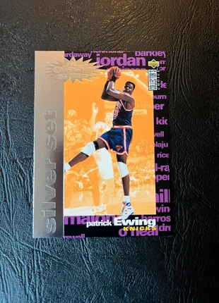 Patrick Ewing 1995-96 Collectors Choice You Crash the Game Silver #C25 Knicks NM, marque: Upper Deck, état: Très bon état, 3,00 €, 3,85 € Protection acheteurs incluse