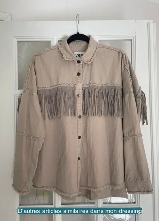 Surchemise oversize à frange et strass beige Zara, marque: Zara, état: Très bon état, taille: XS / 34 / 6, 10,00 €, 11,20 € Protection acheteurs incluse