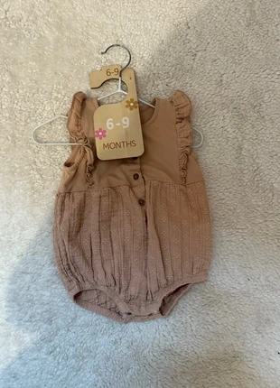 Bodie barboteuse, marque: Kiabi, état: Très bon état, taille: 3-6 mois / 62 cm, 2,00 €, 2,80 € Protection acheteurs incluse