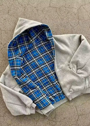 Sweat à zip y2k revserible gris et bleu, brand: y2k, condizioni: Ottime, taglia: M, €49.00, €52.15 include la Protezione acquisti