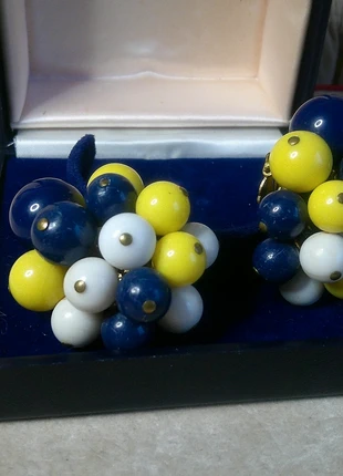 Grandes BO a clips vintage, brand: Vintage Dressing, condition: Very good, €9.00, €10.15 includes Buyer Protection Pro