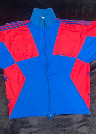 Veste Adidas manche courte Vintage Année 80 de Basket - Bleu et Rouge - Taille L, marca: adidas, estado: Muito bom, tamanho: L, €60.00, €63.70 inclui Proteção do Comprador