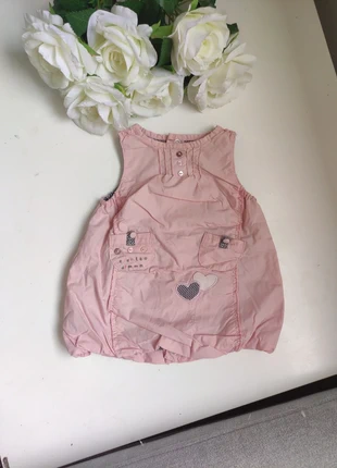 Robe rose 1 mois, marque: Petit Kimbaloo, état: Très bon état, taille: Jusqu'à 1 mois / 50 cm, 3,00 €, 3,85 € Protection acheteurs incluse