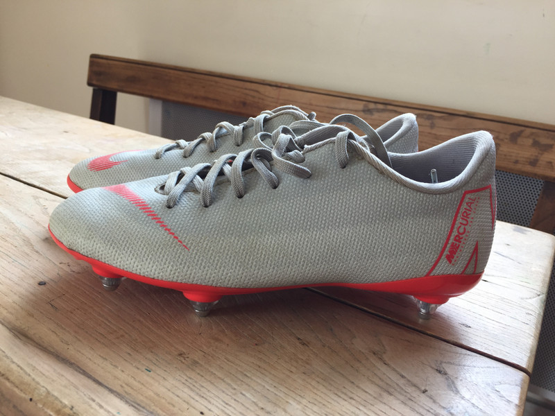 Nike mercurial vapor 12 store elite fg raised on concrete