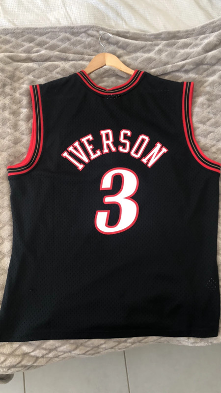 Maillot Allen Iverson Sixers Mitchell & Ness XL - Vinted
