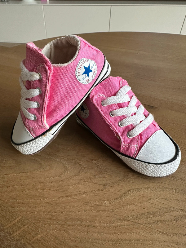 Converse baby shop roze