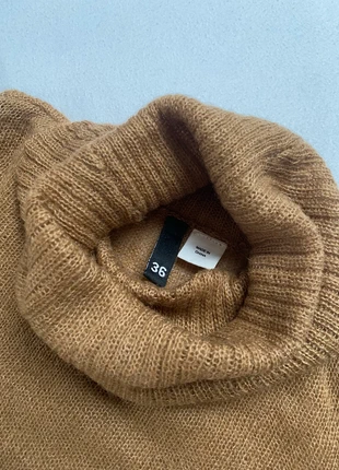 Mohair Turtleneck, merk: H&M, staat: Heel goed, maat: S / 36 / 8, € 2,50, € 3,33 inclusief Kopersbescherming