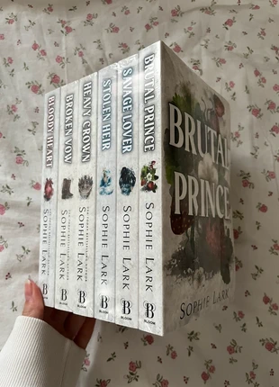 Brutal Birthright series - Sophie Lark, staat: Nieuw met prijskaartje, € 55,00, € 58,45 inclusief Kopersbescherming Pro