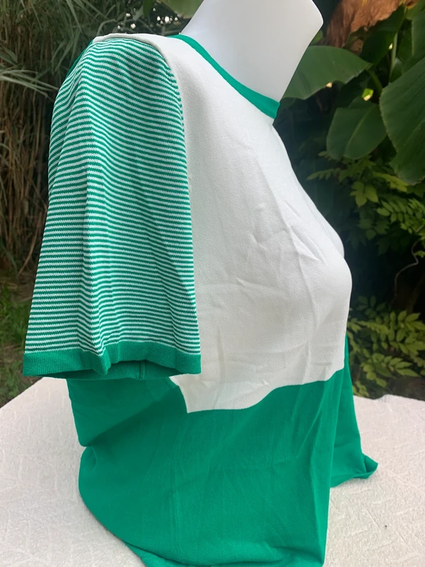 Pull fin Cristina manches courtes taille XL/XXL - photo numéro 5
