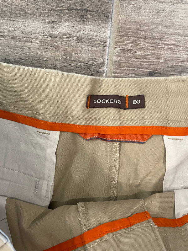 Dockers D3 flat front light beige chino business casual work dress pants slacks 5