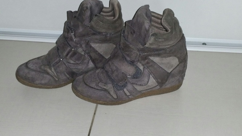 Sneakers compensées grises 1
