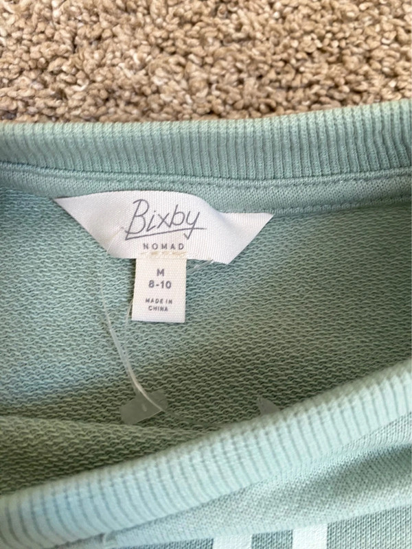 Bixby Sweatshirt - Medium - New 3