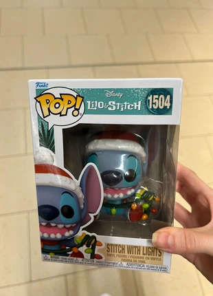 Funko pop Stitch, marque: Funko Pop, état: Neuf avec étiquette, taille: 3 ans / 98 cm, 25,00 €, 26,95 € Protection acheteurs incluse