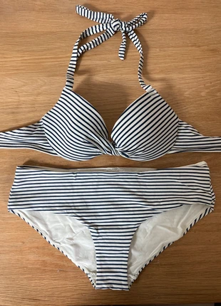Maillot de bain deux pièces, brand: H&M, condition: Very good, size: M / 38 / 10, €5.00, €5.95 includes Buyer Protection