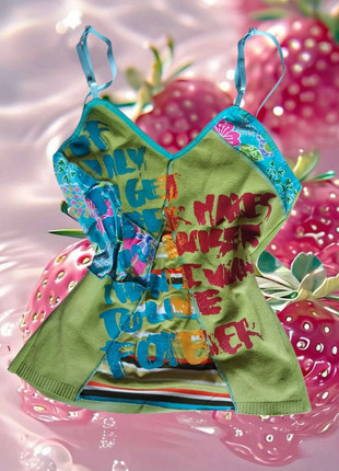 Y2k vintage spaghetti strap sheer printed tank top, marque: Vintage Dressing, état: Très bon état, taille: S / 36 / 8, 15,00 €, 16,45 € Protection acheteurs incluse