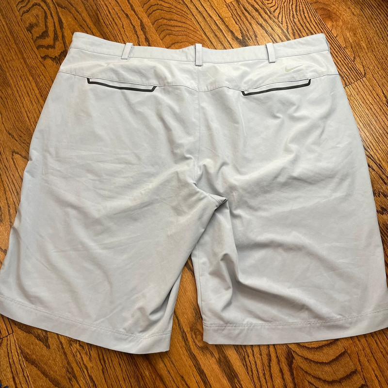 Nike golf shorts 1