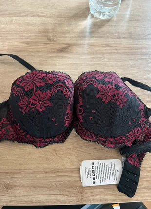 Soutien gorge, marque: Gorteks, état: Neuf avec étiquette, taille: 75D, 3,00 €, 3,85 € Protection acheteurs incluse