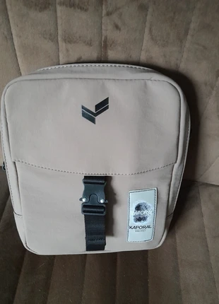 Sac bandoulière kaporal neuf, marque: Kaporal, état: Neuf avec étiquette, 25,00 €, 26,95 € Protection acheteurs incluse