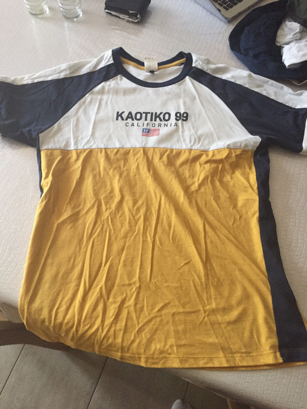 T shirt kaotiko 99 Vinted