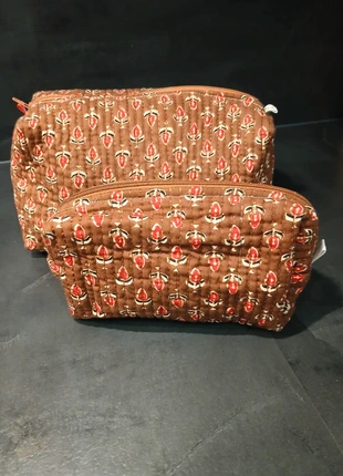 1 mini et 1 maxi matelassees., marke: Myette, zustand: Sehr gut, 15,00 €, 16,45 € inklusive Vinted-Käuferschutz