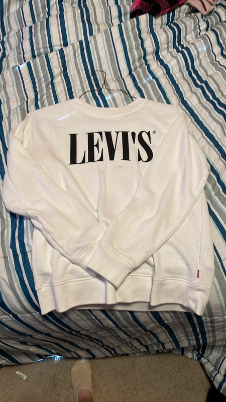 White Levi’s Sweater 1