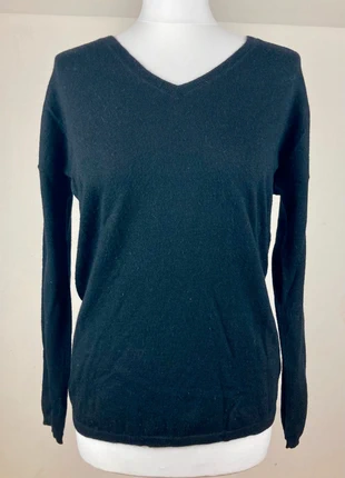 Pull noir Zadig & Voltaire femme 36 laine et cachemire, marque: Zadig & Voltaire, état: Très bon état, taille: S / 36 / 8, 18,00 €, 19,60 € Protection acheteurs incluse