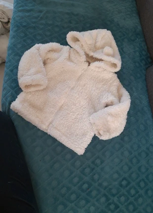 Doudoune moumoute , marque: Boîte À Malices, état: Bon état, taille: 12-18 mois / 80 cm, 2,50 €, 3,33 € Protection acheteurs incluse