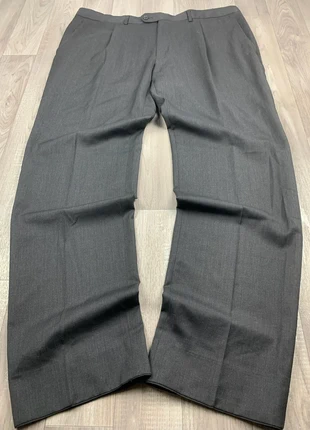 Pantalon de costume W42 à pinces noir costard coupe droite straight regular vintage y2k, marque: Cortefiel, état: Très bon état, taille: W42 | FR 52, 12,99 €, 14,34 € Protection acheteurs (Pro) incluse