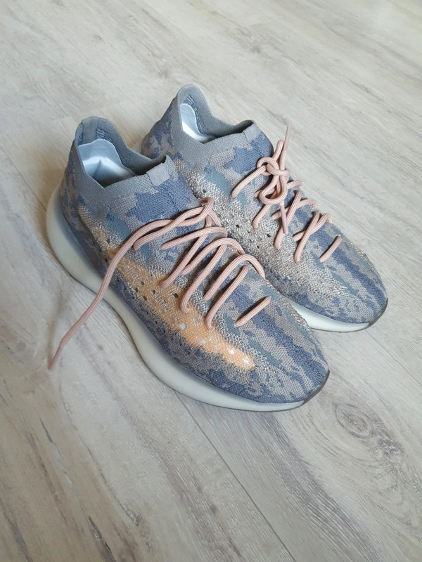 Yeezy cheap 380 vinted