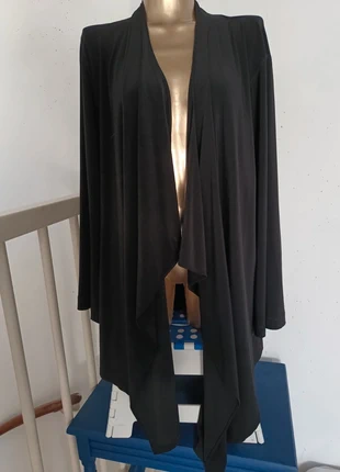 Edgar Vos. Vest. XL, merk: Edgar Vos, staat: Heel goed, maat: XL / 42 / 14, € 14,95, € 16,40 inclusief Kopersbescherming