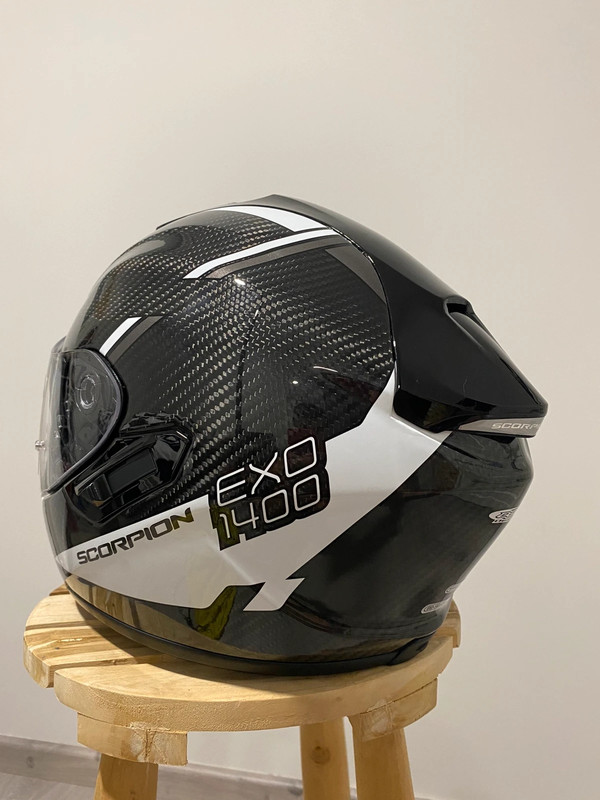 Casque intégral scorpion 3