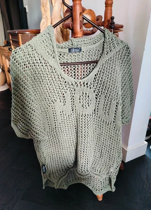 Narzutka kolor oliwka z minouu, marque: Minouu, état: Très bon état, taille: Taille unique, 14,00 €, 15,40 € Protection acheteurs incluse