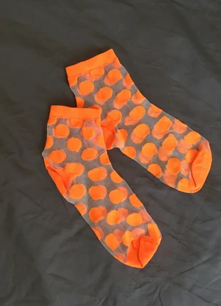 Sheer orange polkadot socks monki, marque: Monki, état: Neuf sans étiquette, taille: M | 39–42, 5,00 €, 5,95 € Protection acheteurs incluse