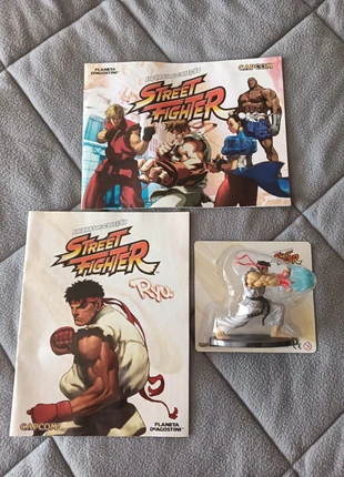 Figura Ryu Street Fighter, marca: Street Fighter, estado: Novo com etiquetas, tamanho: Tamanho único, €10.00, €11.20 inclui Proteção do Comprador