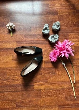 Escarpins en cuir, marque: La Bottine Souriante, état: Très bon état, taille: 36, 10,00 €, 11,20 € Protection acheteurs incluse