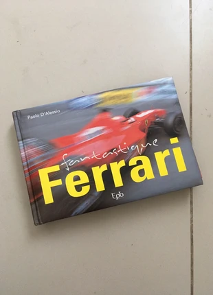 Livre fantastique ferrari, état: Bon état, 8,00 €, 9,10 € Protection acheteurs incluse