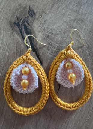 Boucles d’oreilles crochet goutte dorée faites main, merk: Fait Main, staat: Nieuw met prijskaartje, € 4,00, € 4,90 inclusief Kopersbescherming Pro